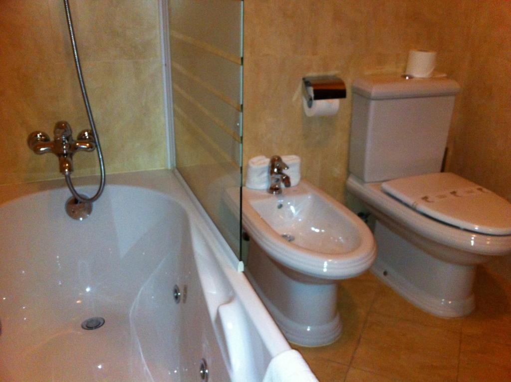 Hotel Gbc Celta А Гуарда Стая снимка